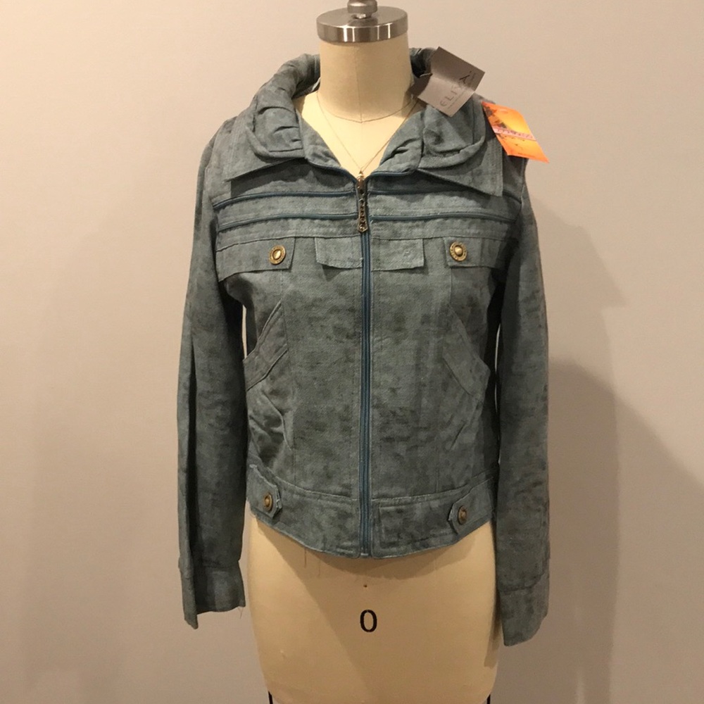 Jacket - Picture 3 of 4